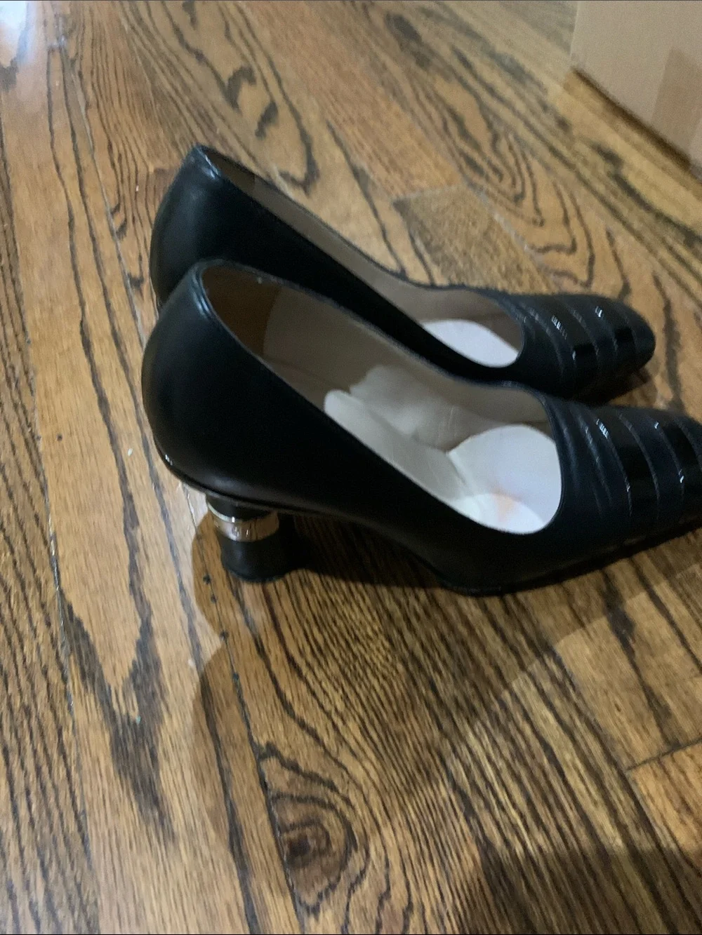 CHANEL Black Leather Square-Toe Low Heel Pumps